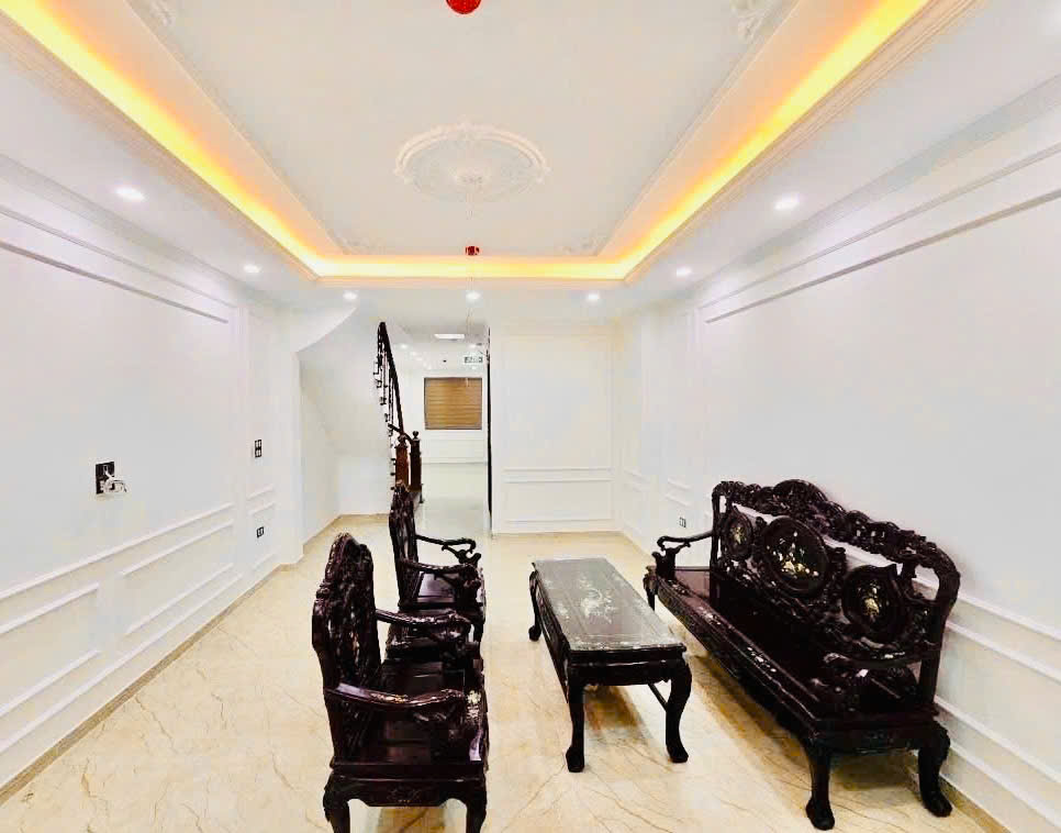 Nhà đẹp Hiệp Phú, 52m², 3PN, khu phân lô đồng bộ, chỉ 700m đến trường Hoa Lư chỉ 6 tỷ