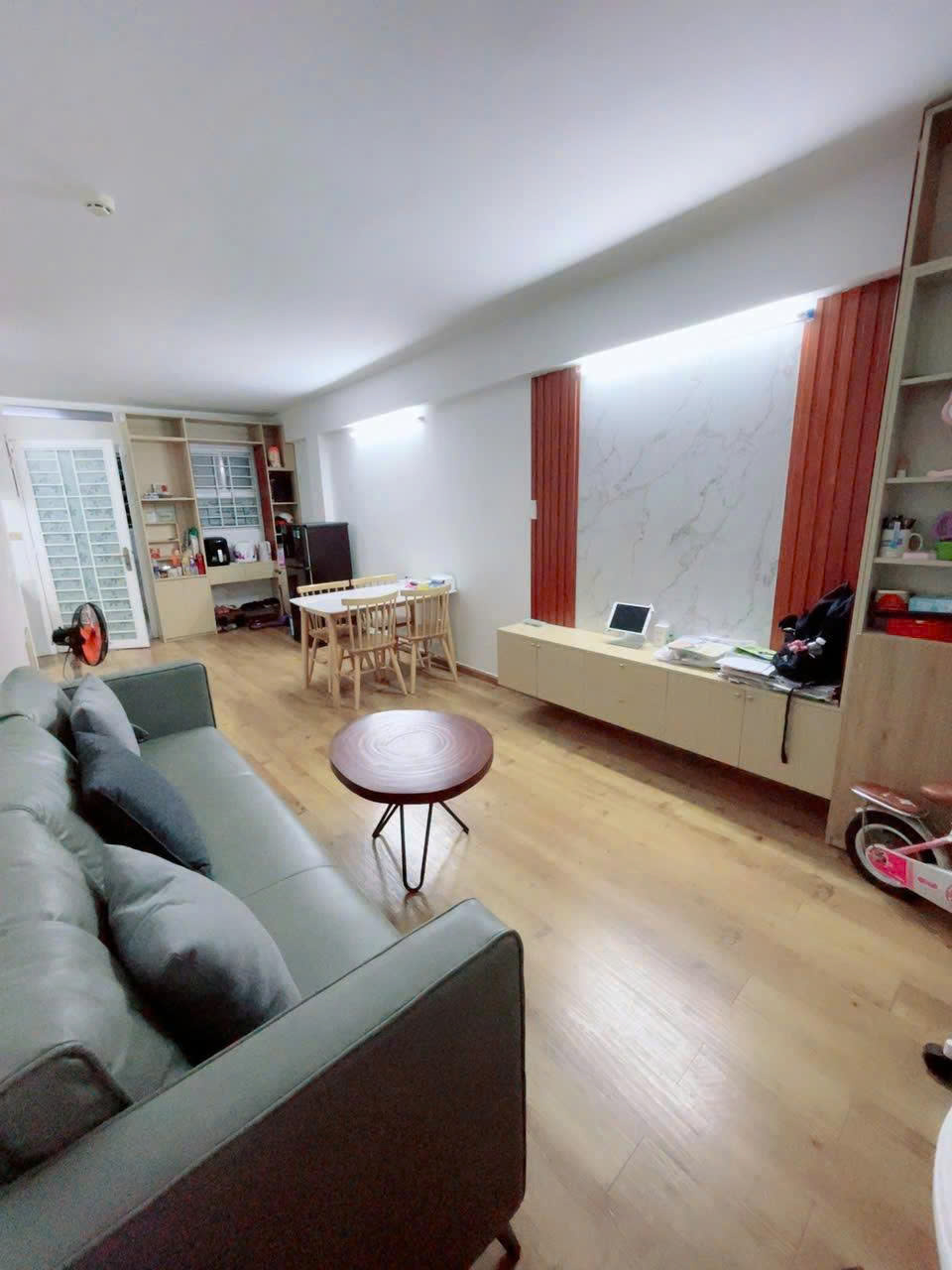 BÁN NHANH BLOCK B - TẦNG 4 - DT 44,5M2 (CĂN GÓC VIP NHẤT EHOME4). LH:0908002810