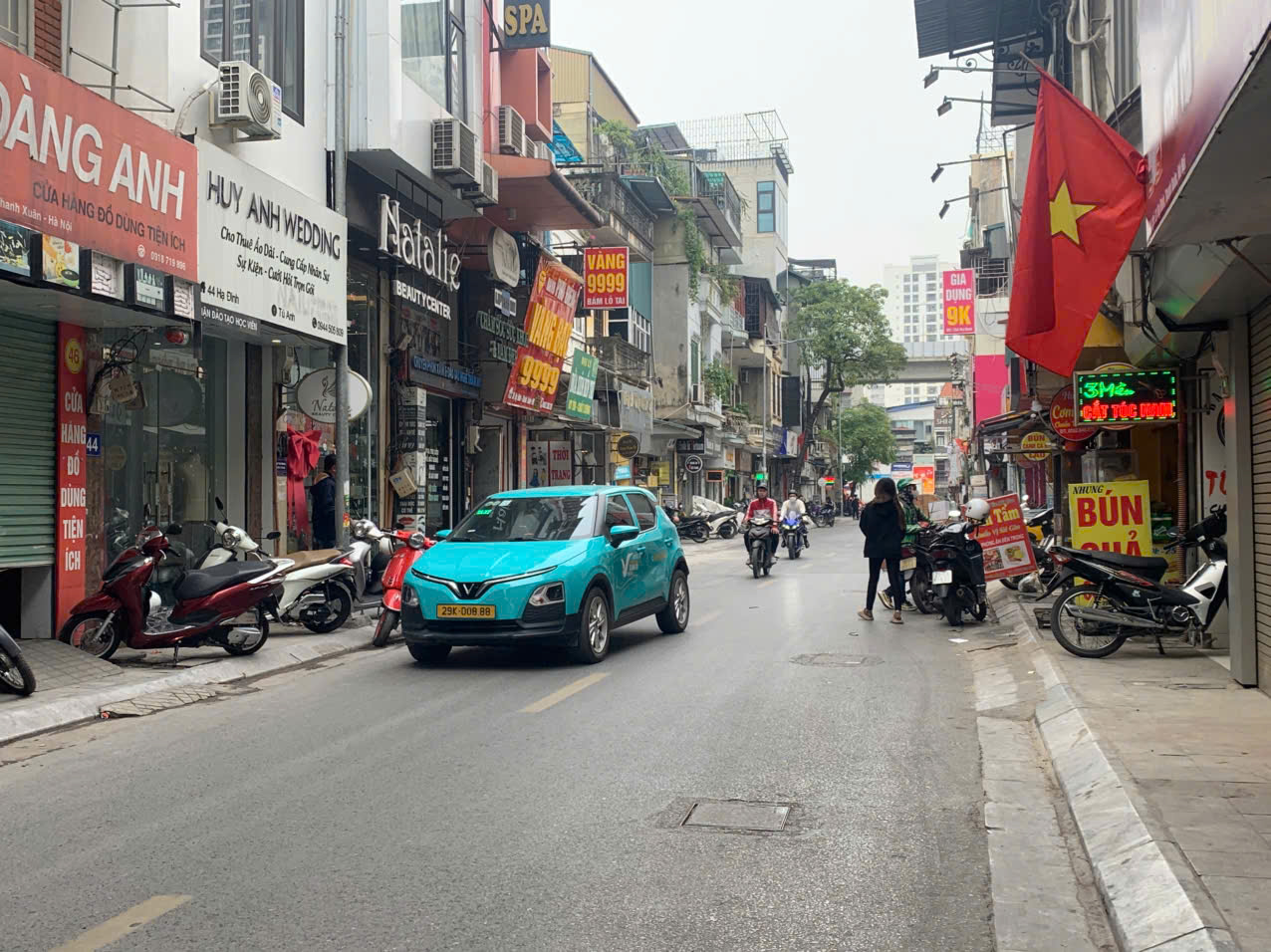 Nhà phố Hạ Đình giá chỉ 4.95 tỷ, có thu nhập sẵn 10 triệu/tháng