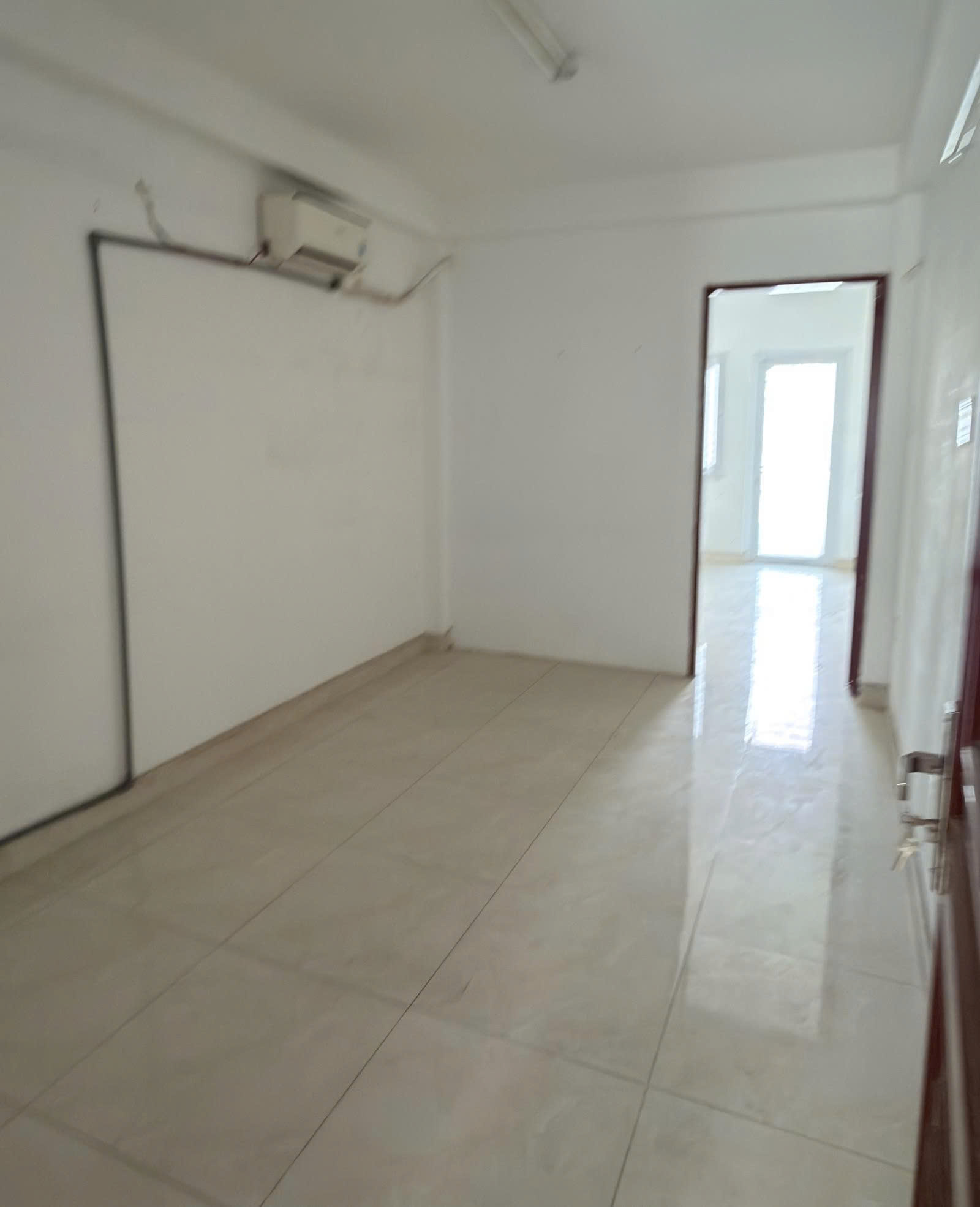 Cho Thuê Nhà Mặt Tiền Quận 3 - Võ Văn Tần - Tiện Kinh Doanh - 36 Triệu